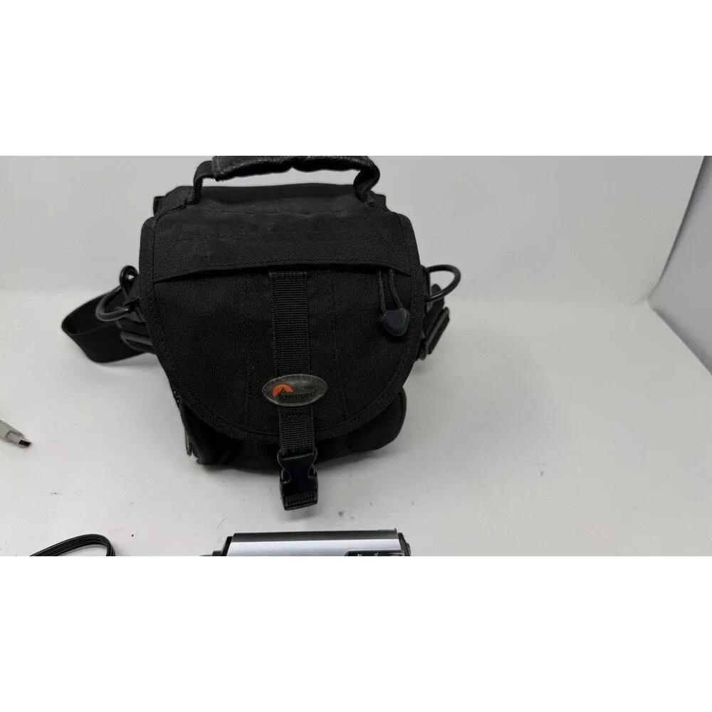 JVC Everio GZ-MG330HU Video Hard Disk Camcorder - Tested and Working